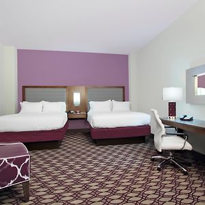 Twin Room Non-Smoking Hearing Accessible